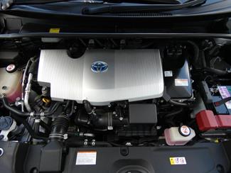 2018 Toyota Prius - Thumbnail