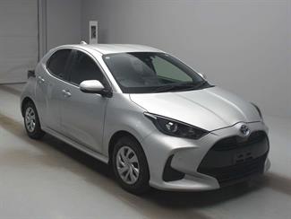 2021 Toyota YARIS - Thumbnail