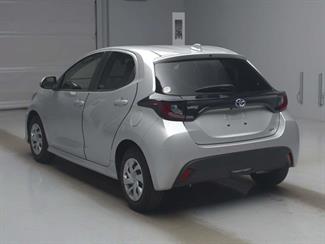 2021 Toyota YARIS - Thumbnail