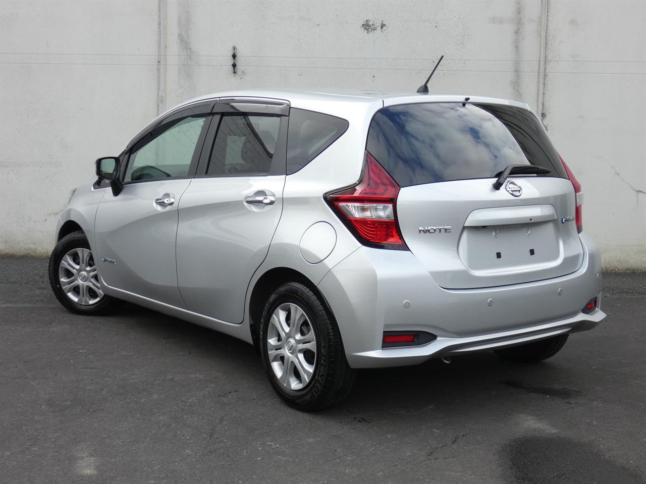 2020 Nissan NOTE
