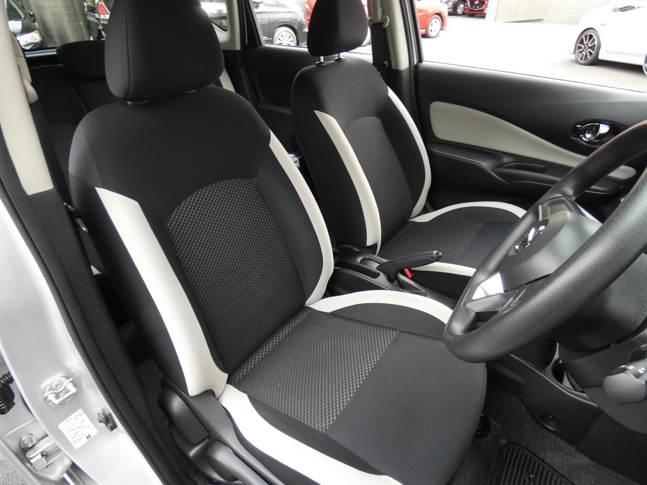 2020 Nissan NOTE