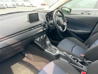 2016 Mazda DEMIO - Thumbnail