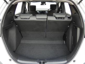 2020 Honda FIT - Thumbnail