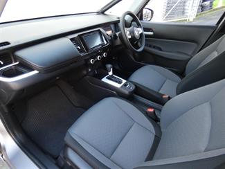 2020 Honda FIT - Thumbnail