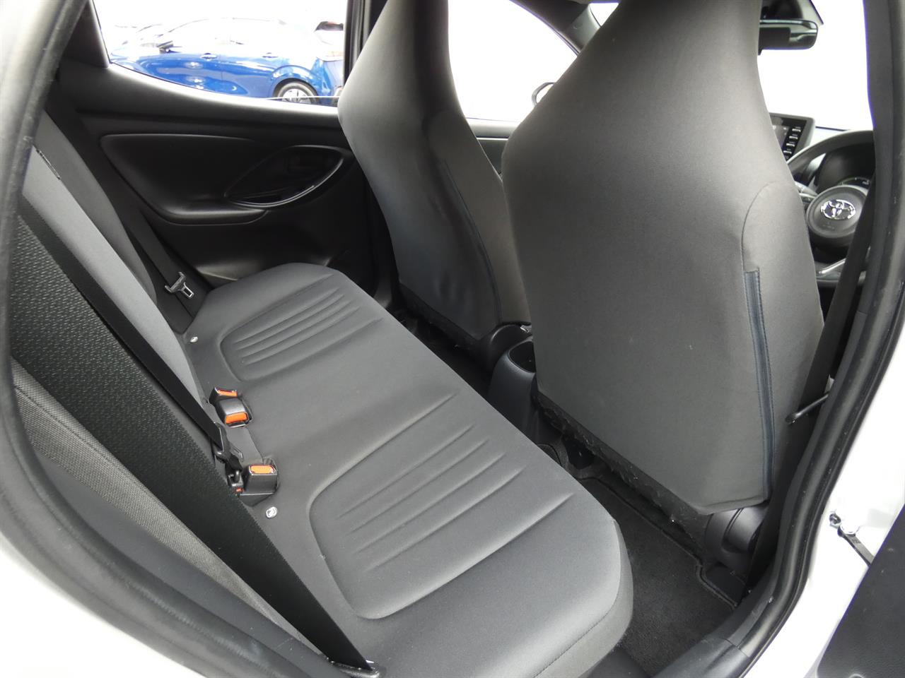 2021 Toyota YARIS