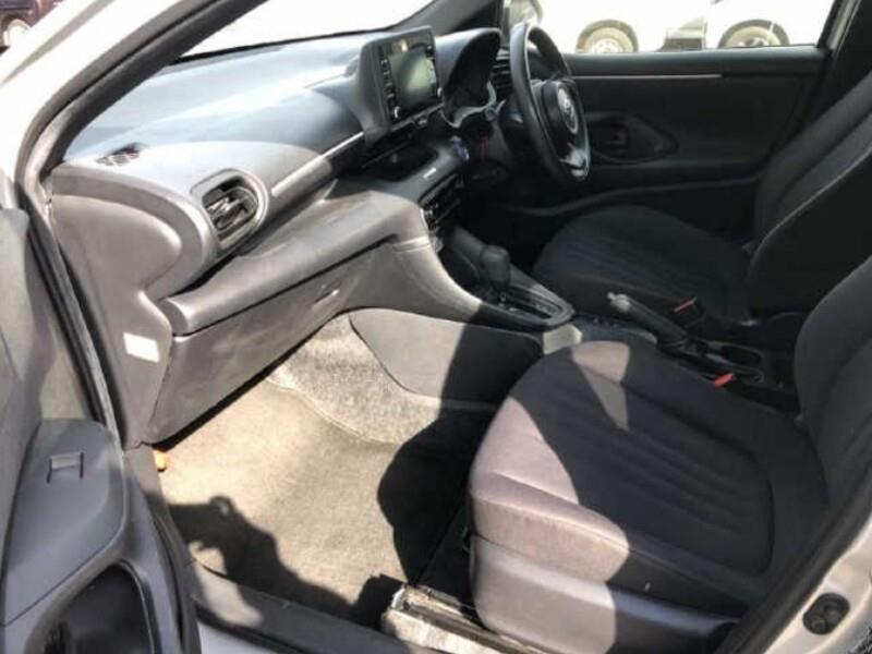 2021 Toyota YARIS