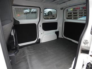 2021 Nissan NV200 - Thumbnail