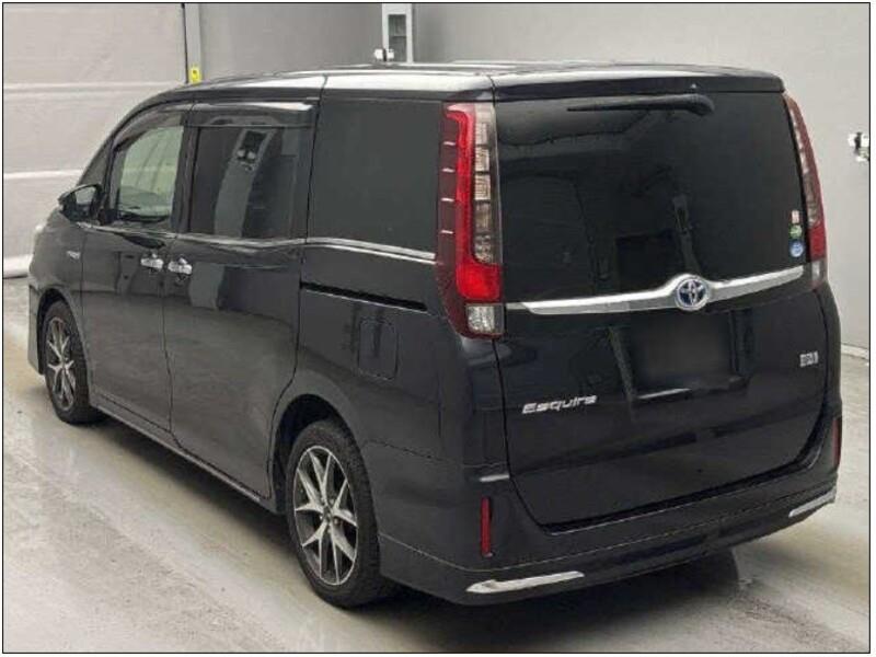 2015 Toyota Esquire