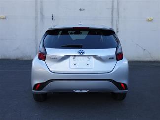 2022 Toyota AQUA - Thumbnail