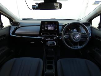 2022 Toyota AQUA - Thumbnail