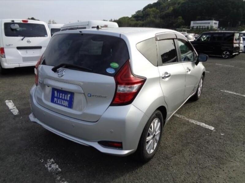 2021 Nissan NOTE