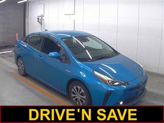 2019 Toyota Prius - Thumbnail