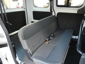 2020 Nissan NV200 - Thumbnail