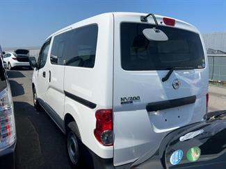2020 Nissan NV200 - Thumbnail