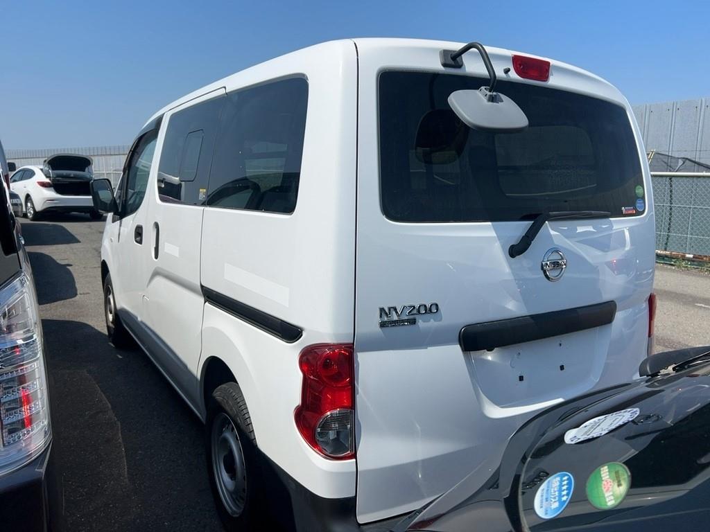 2020 Nissan NV200