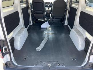 2020 Nissan NV200 - Thumbnail
