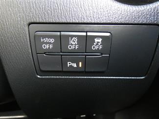 2020 Mazda 2 - Thumbnail