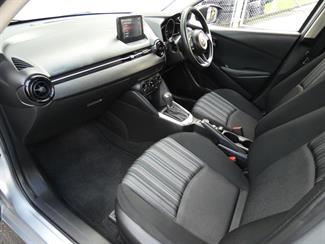 2020 Mazda 2 - Thumbnail