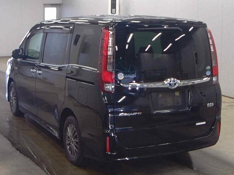 2015 Toyota Esquire