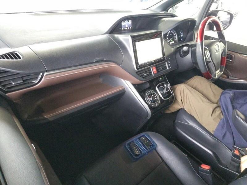 2015 Toyota Esquire