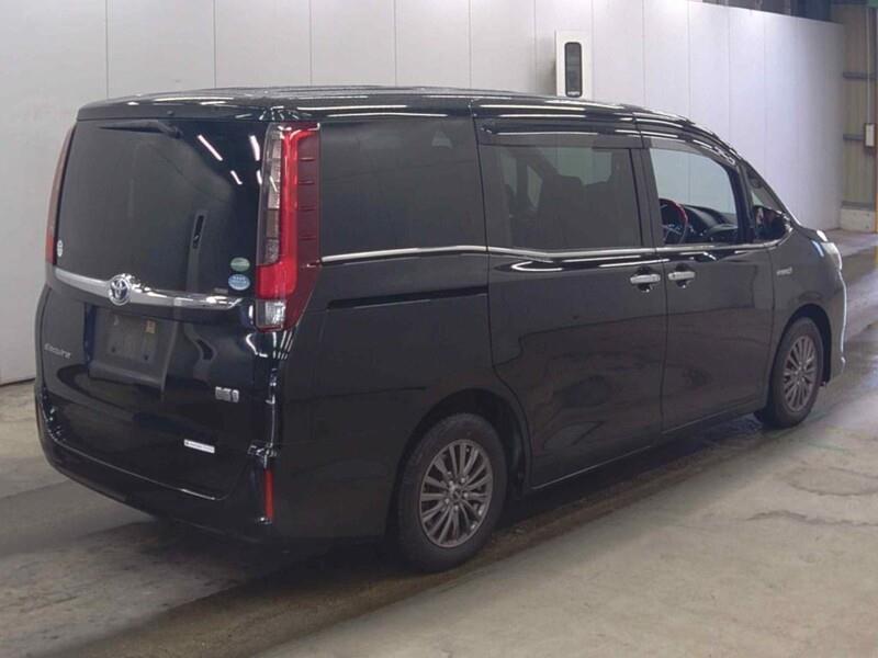 2015 Toyota Esquire