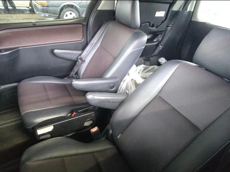 2015 Toyota Esquire