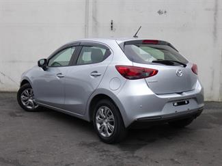 2020 Mazda 2 - Thumbnail