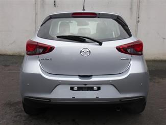 2020 Mazda 2 - Thumbnail