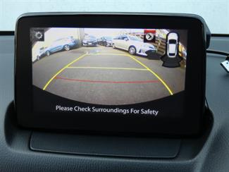 2021 Mazda 2 - Thumbnail