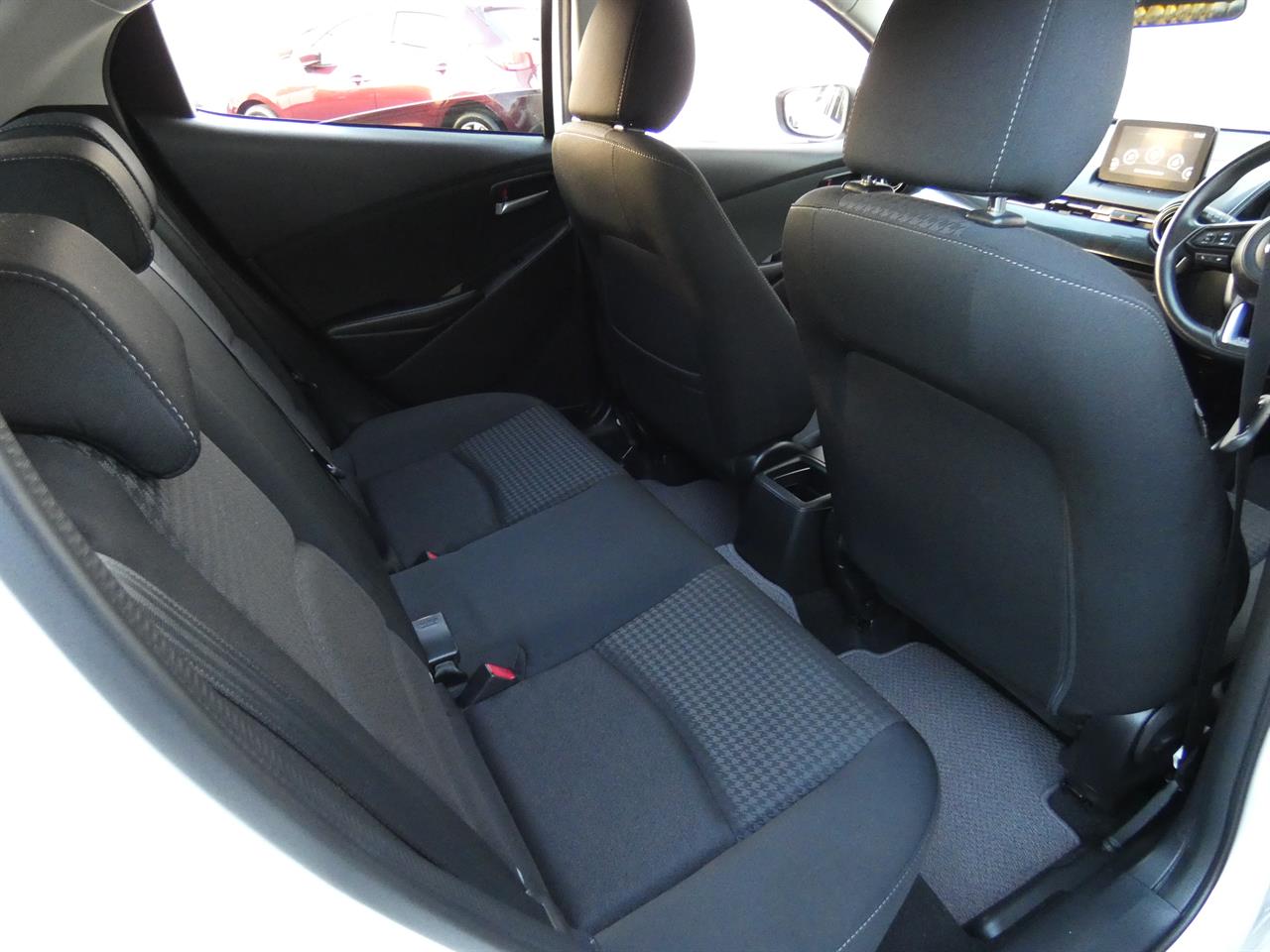2018 Mazda DEMIO