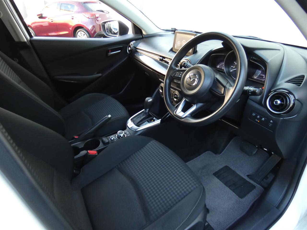 2018 Mazda DEMIO