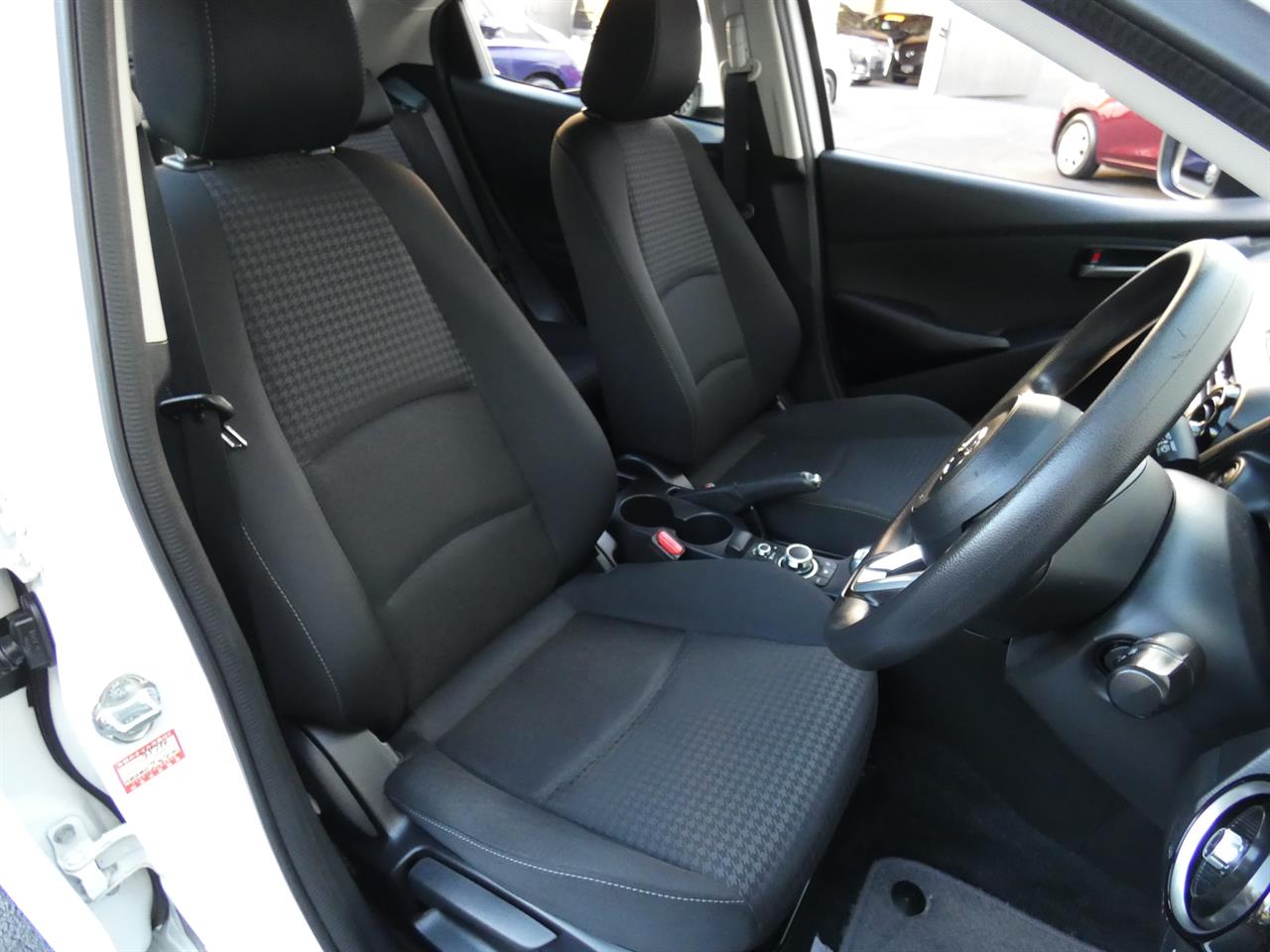 2018 Mazda DEMIO