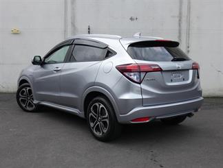 2017 Honda Vezel - Thumbnail