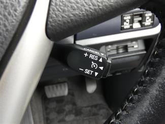 2014 Toyota Voxy - Thumbnail