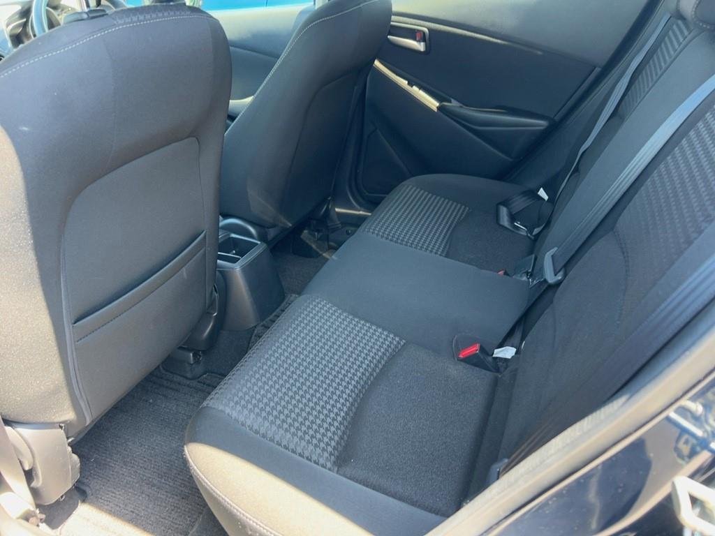2017 Mazda DEMIO
