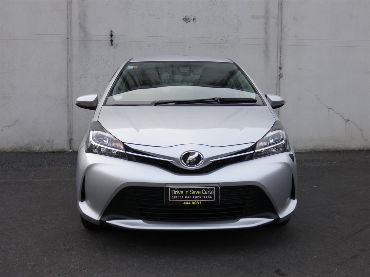 2016 Toyota VITZ