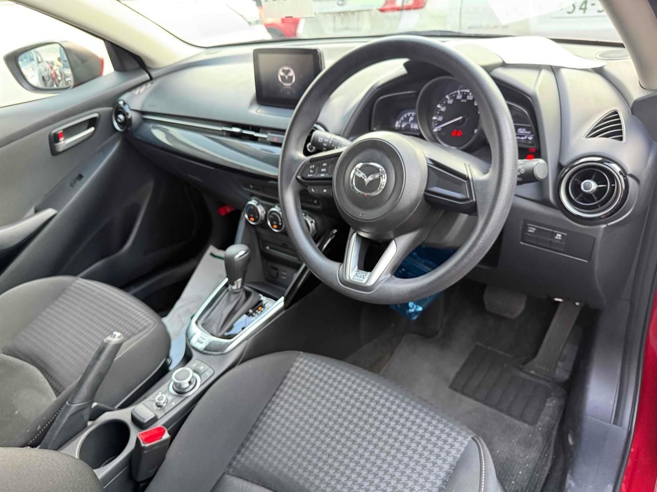 2016 Mazda DEMIO