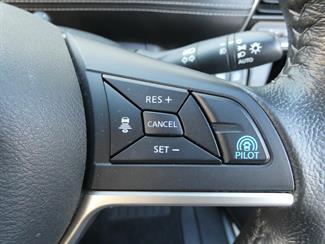 2018 Nissan SERENA - Thumbnail