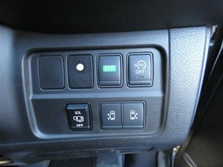 2018 Nissan SERENA - Thumbnail