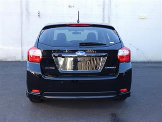 2015 Subaru IMPREZA - Thumbnail
