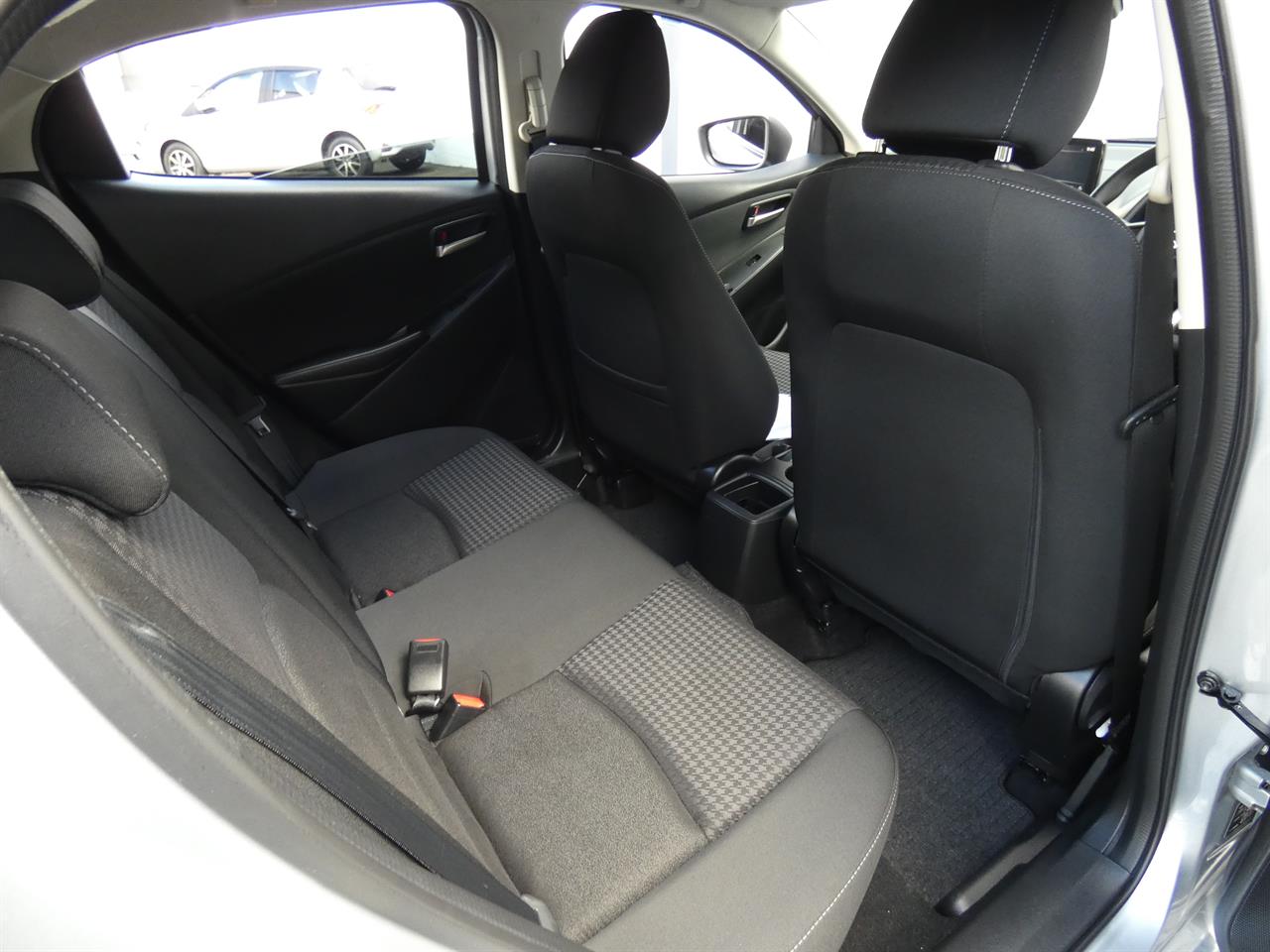 2018 Mazda DEMIO