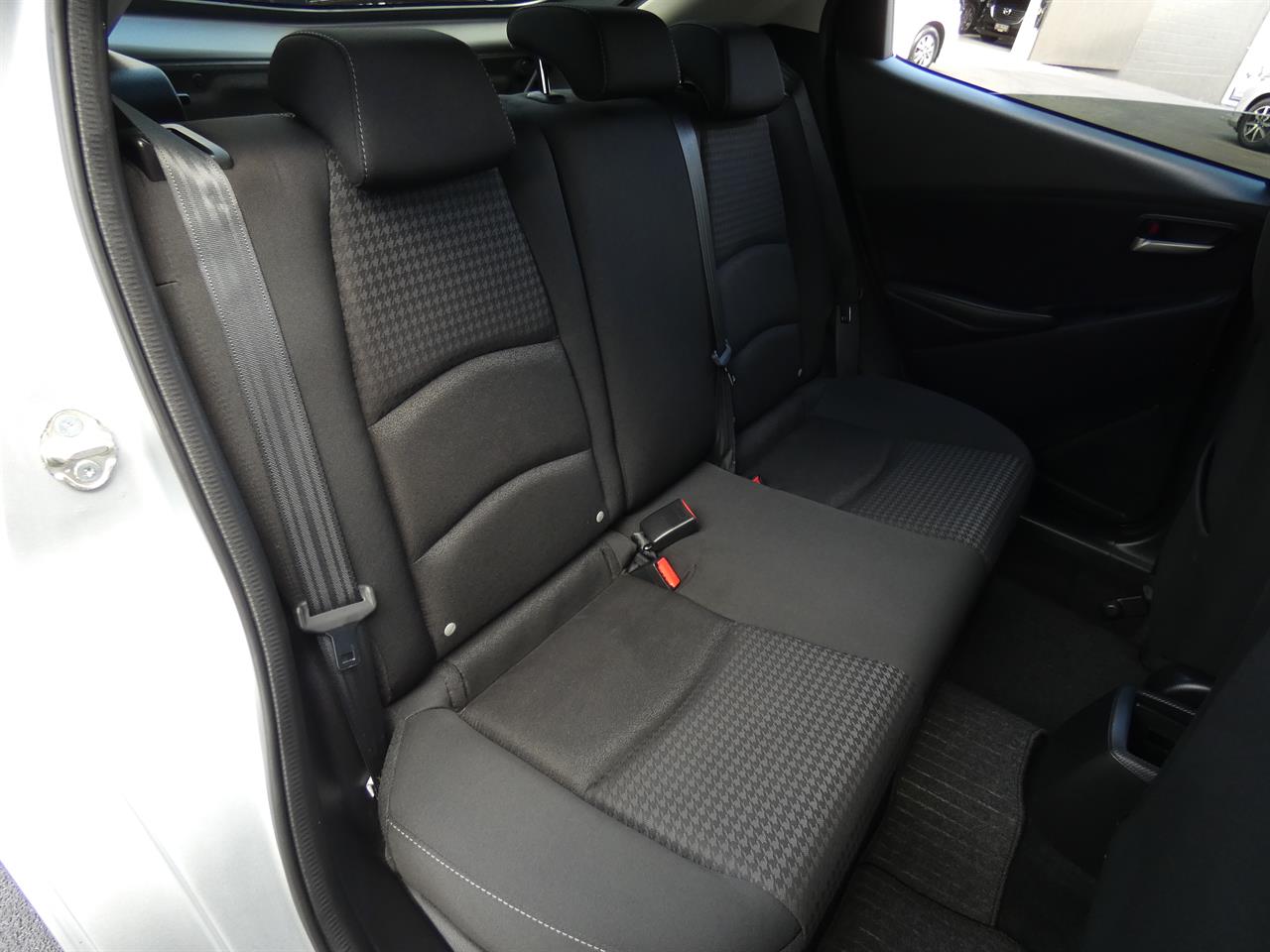 2018 Mazda DEMIO