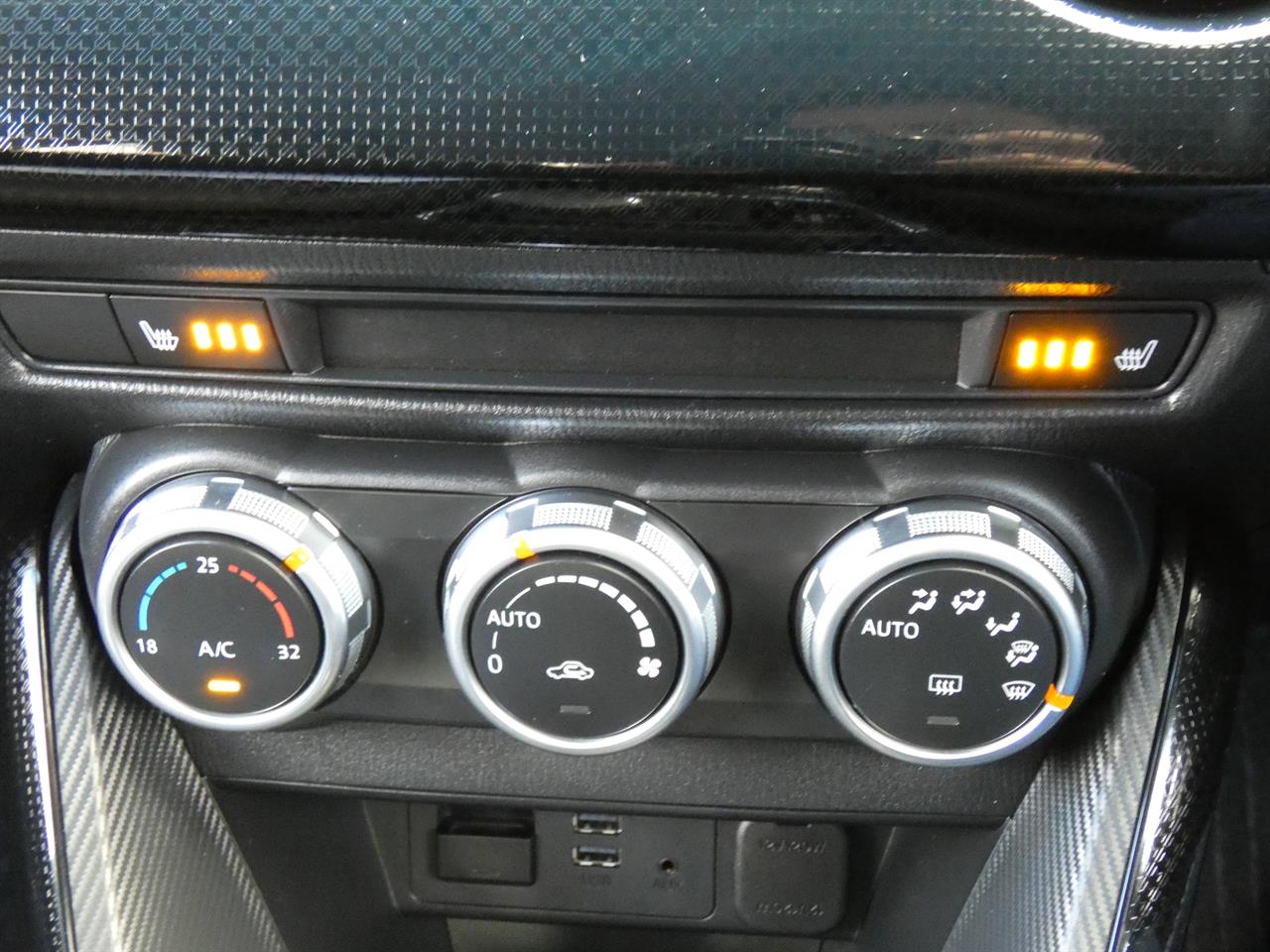 2018 Mazda DEMIO