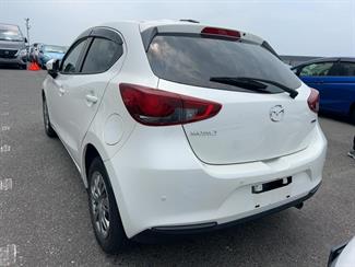 2020 Mazda 2 - Thumbnail