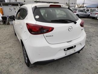 2020 Mazda 2 - Thumbnail