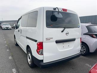 2020 Nissan NV200 - Thumbnail