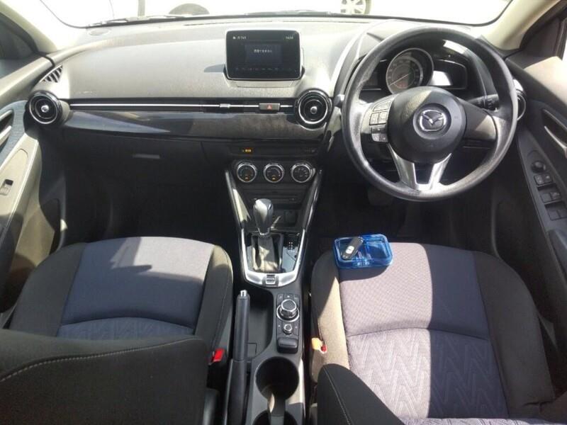 2016 Mazda DEMIO
