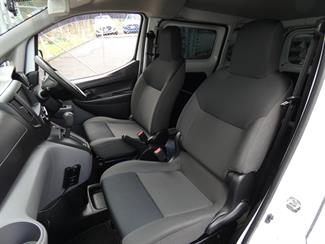 2020 Nissan NV200 - Thumbnail