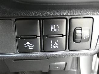 2020 Toyota COROLLA - Thumbnail