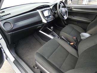 2020 Toyota COROLLA - Thumbnail